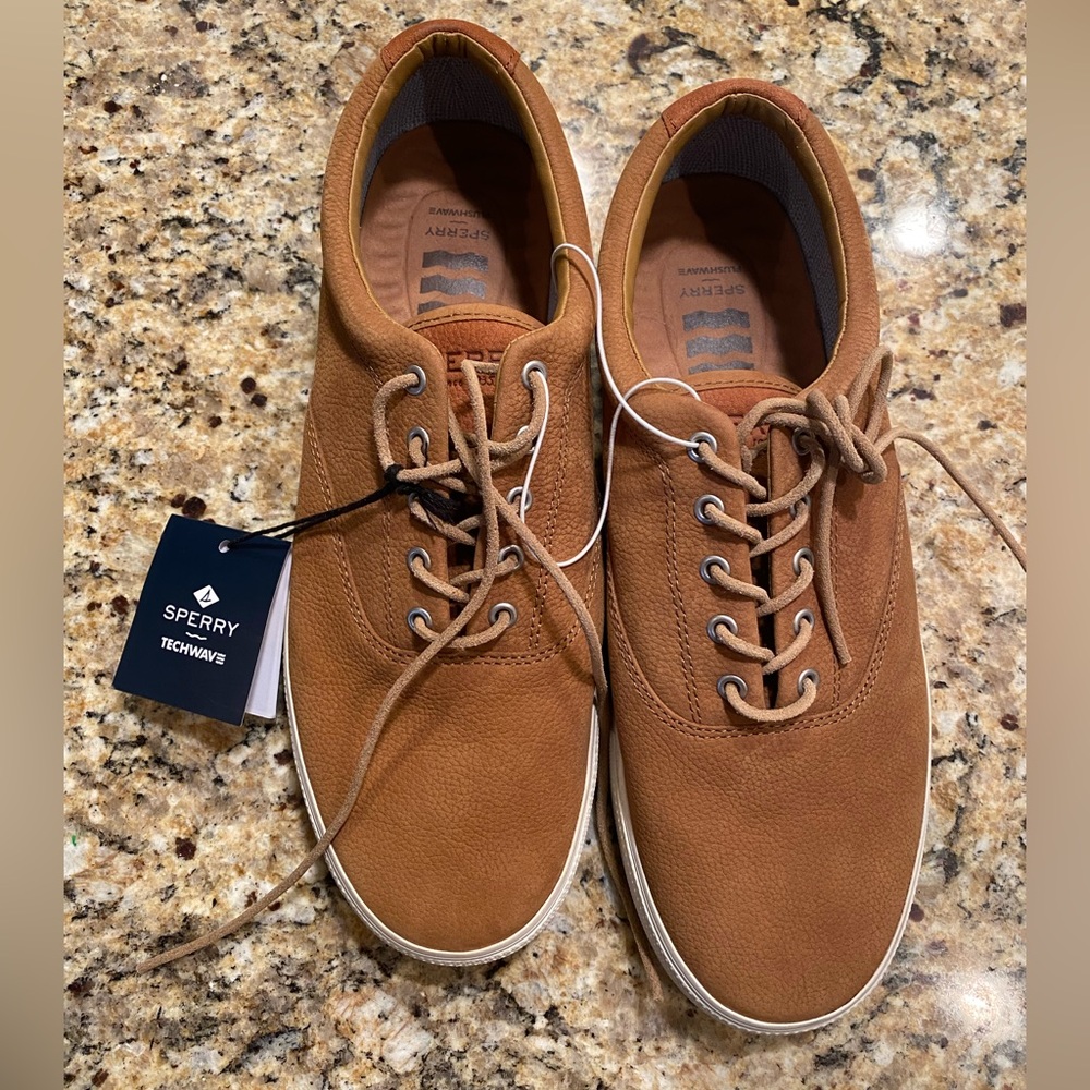 New Men’s Sperry Tech Wave Sneakers size 11